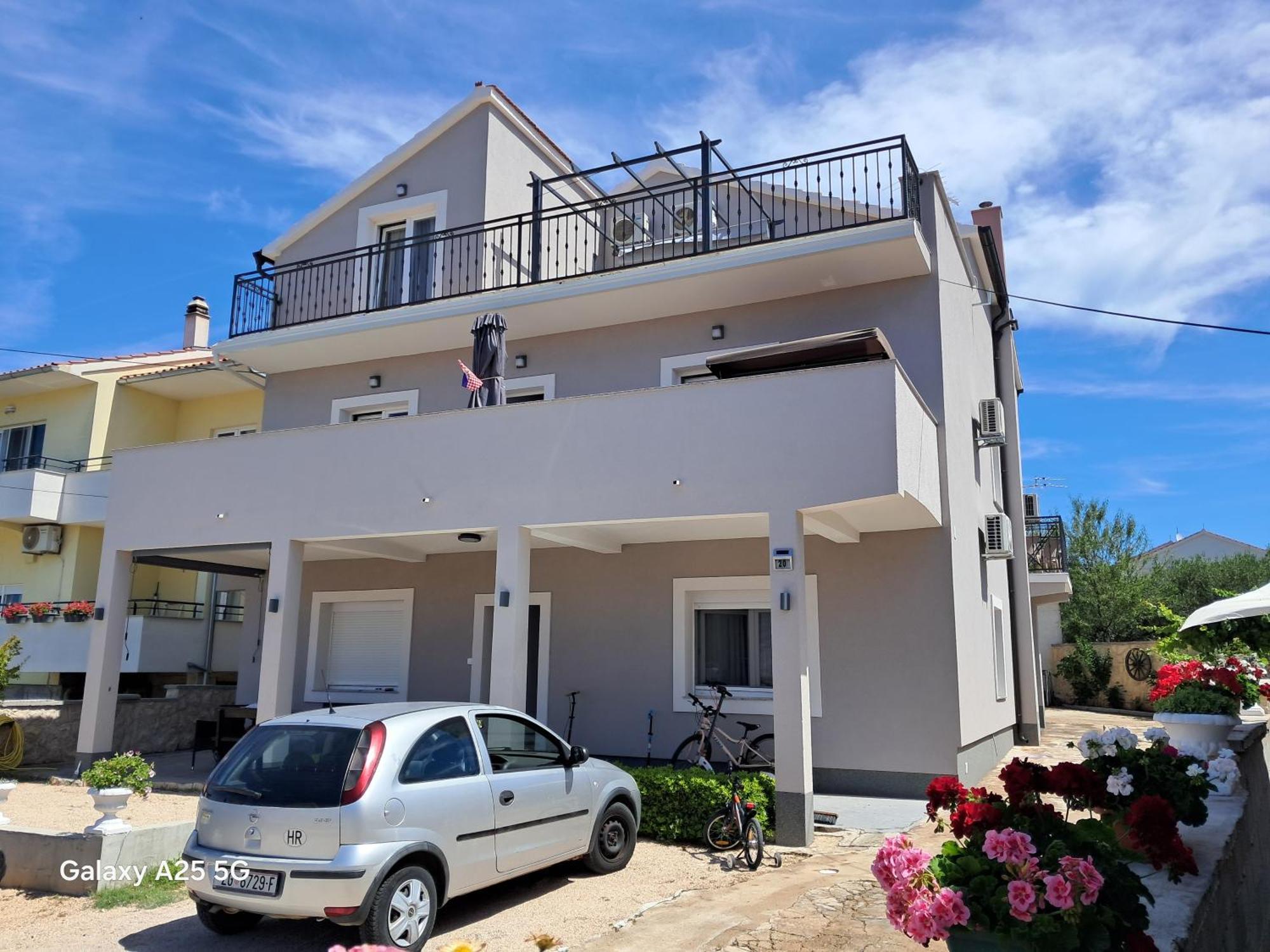 Apartments Tonci Tribalj Esterno foto
